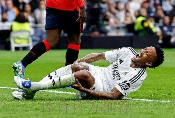 罗马诺:皇马组织内部比赛 考察裤袜、米利唐状态